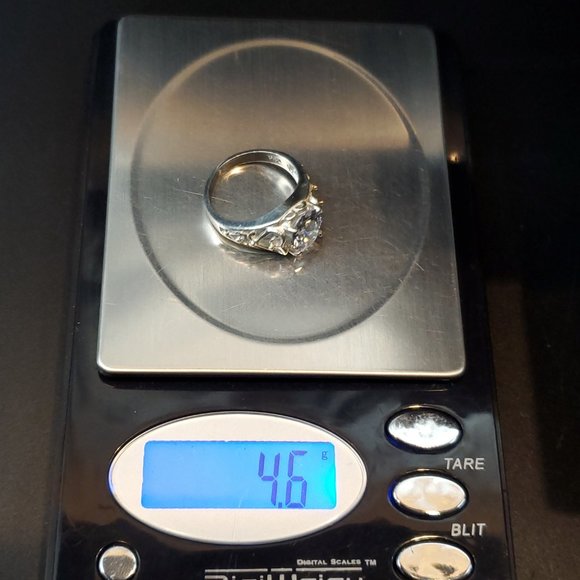 Size 7 925 Sterling Silver Brilliant Clear Cubic Zirconia Gem Ring - Picture 8 of 8